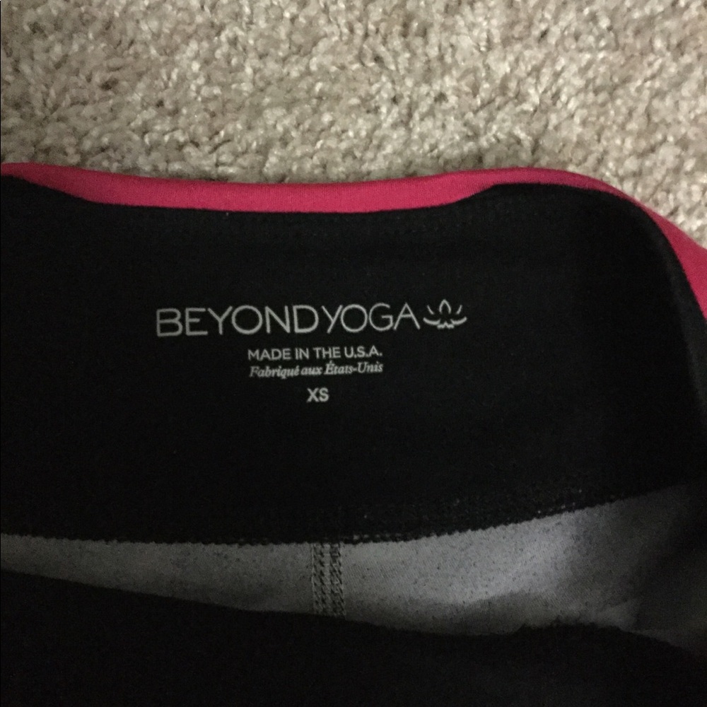 Patterned Leggings - Picture 3 of 8